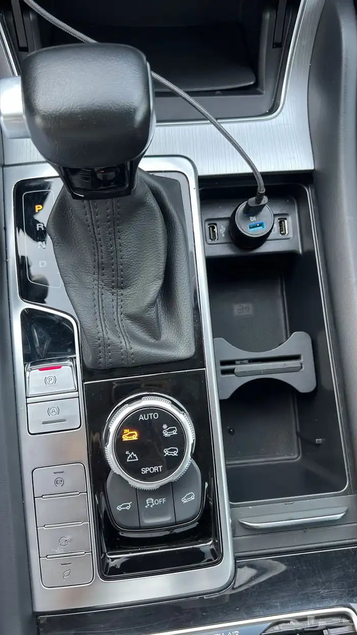 ام جي RX8 موديل 2022 فل كامل Black Edition 80