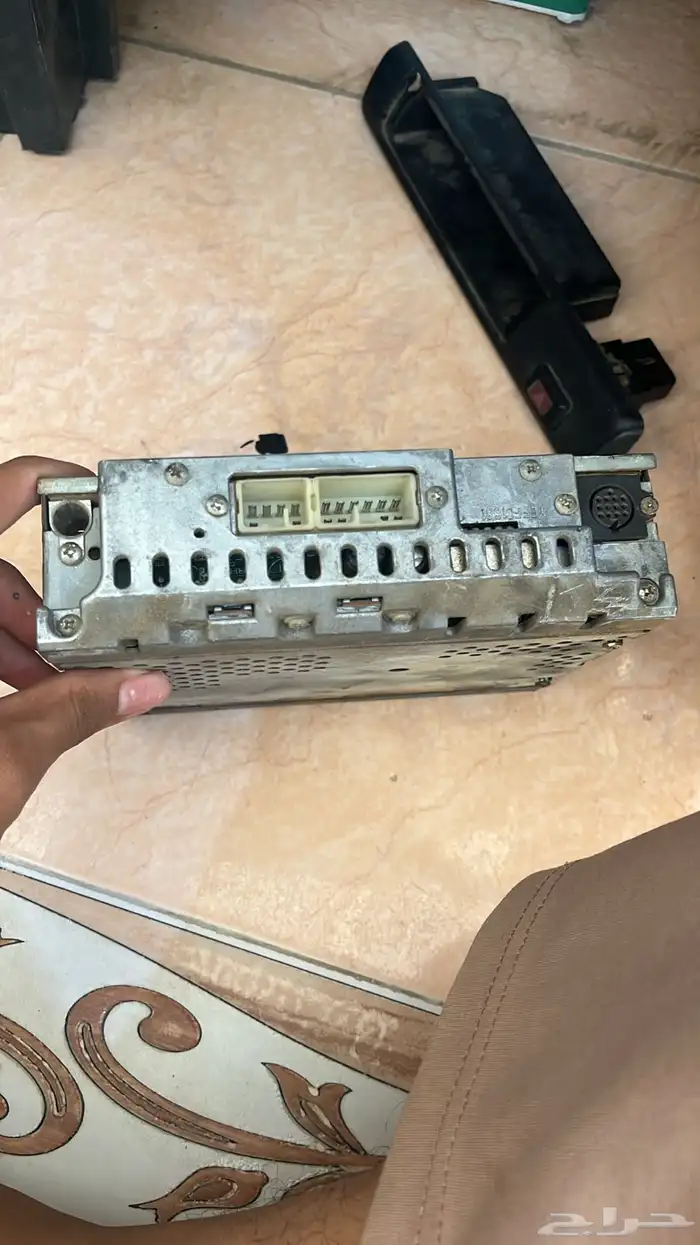 أغراض كرسيدا انوار ومسجل وثلاجه مكيف 4