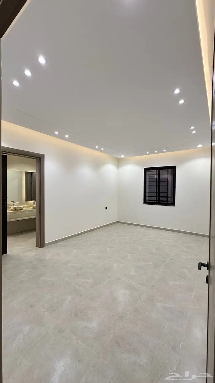 شقق أرضيه وعلويه للبيع خميس مشيط مخطط الراجحي 28