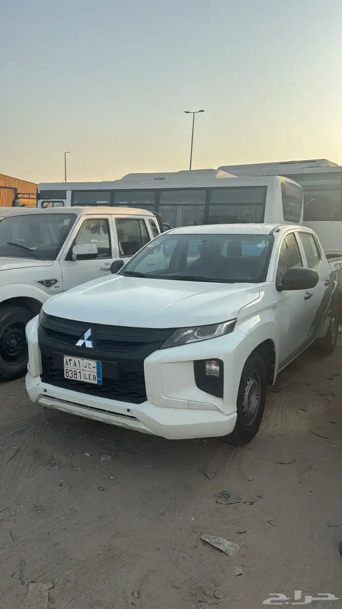 باصات وبيك أب للإيجار وللبيع bus for rent and sale 3