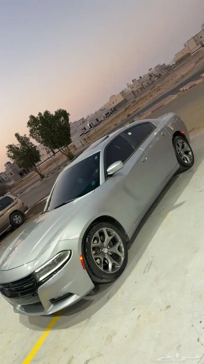 دوج تشارجر 8