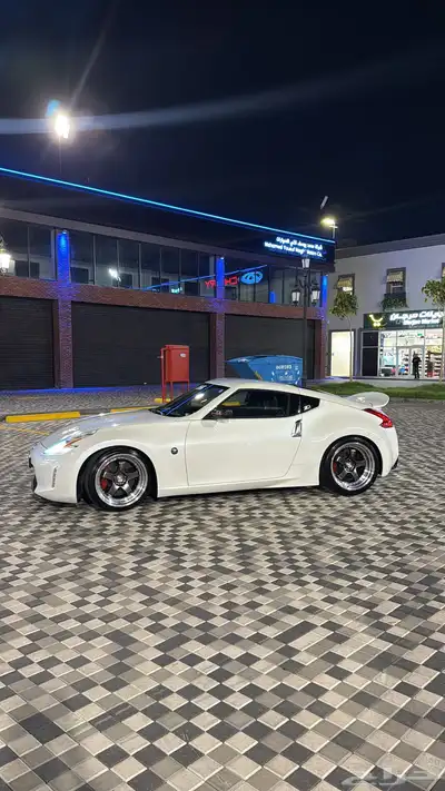 370z index