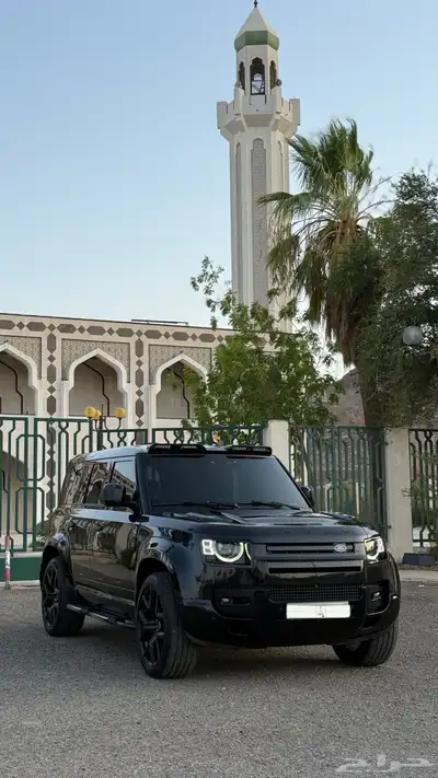 ديفندر 8V 110 2022 index