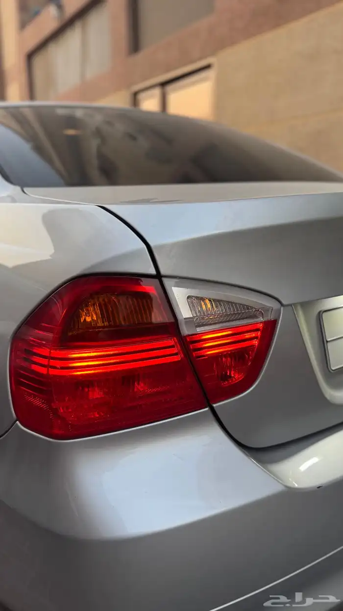 اسطبات خلفية BMW E90 0
