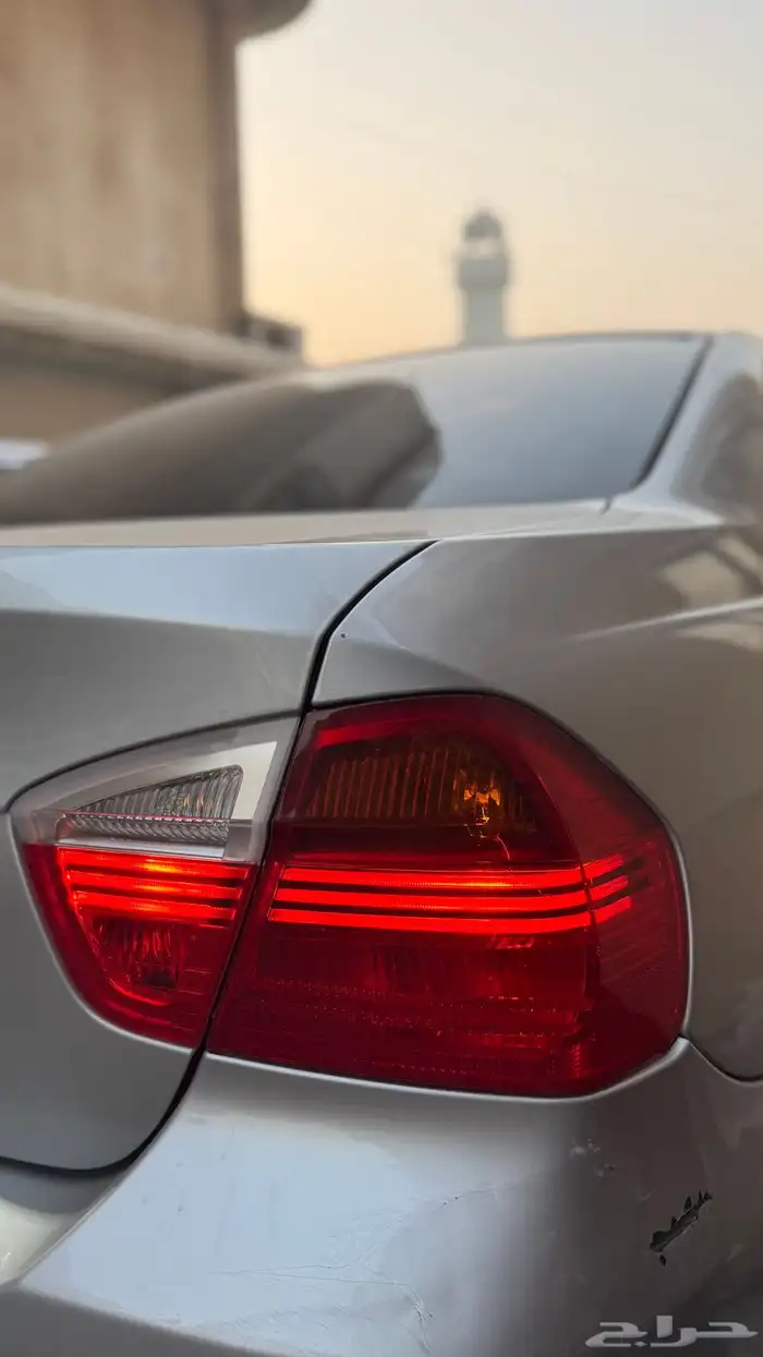 اسطبات خلفية BMW E90 1