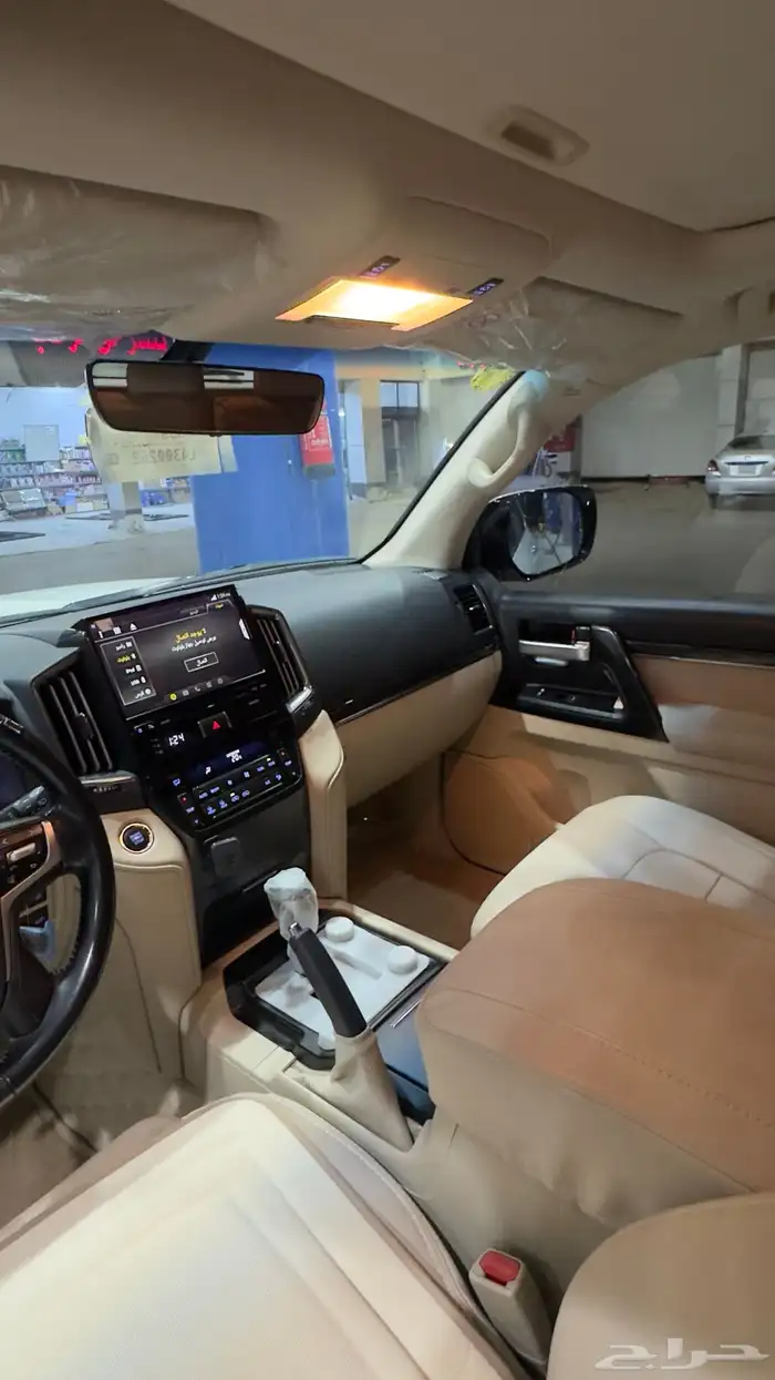 لاندكروزر GXR جكسار تورينق 2020 L5 فل كامل 13