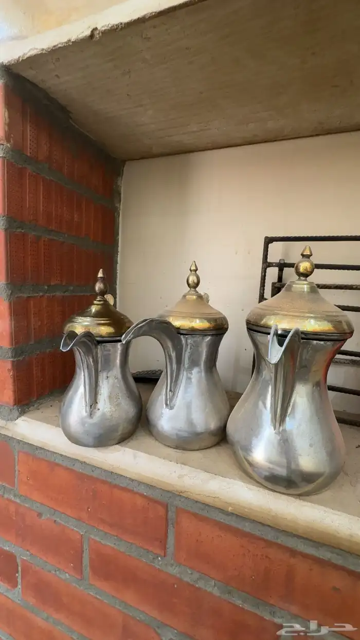 للبيع طقم دلال بغدادي صناعة سورية شغل يدوي 0