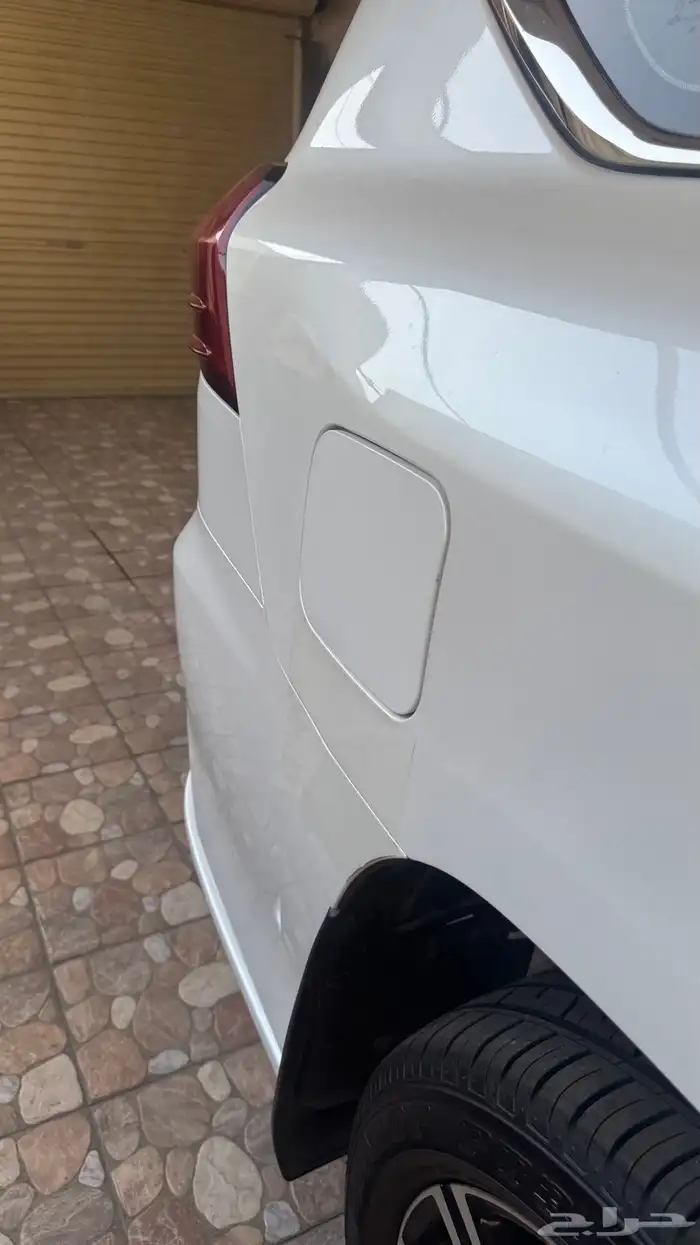 لكزس LX 570 s فل ممشى قليل مخزن البدي وكالة 22