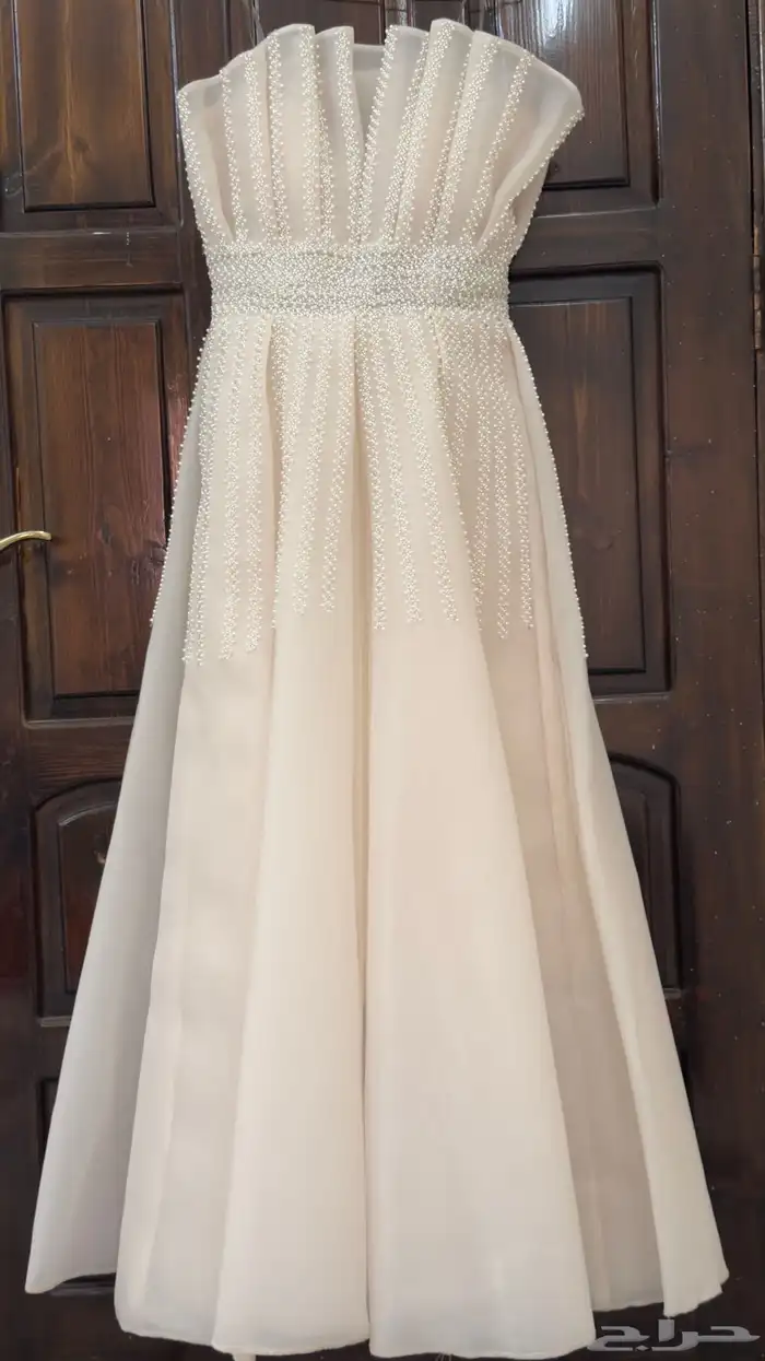 فستان ملكه 1