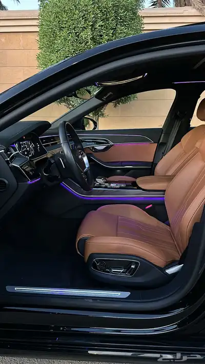 اودي A8 2024 ضمان وصيانه 30