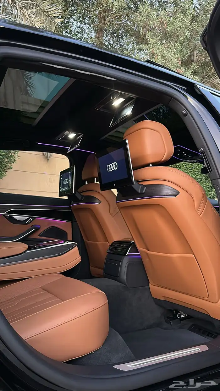 اودي A8 2024 ضمان وصيانه 22
