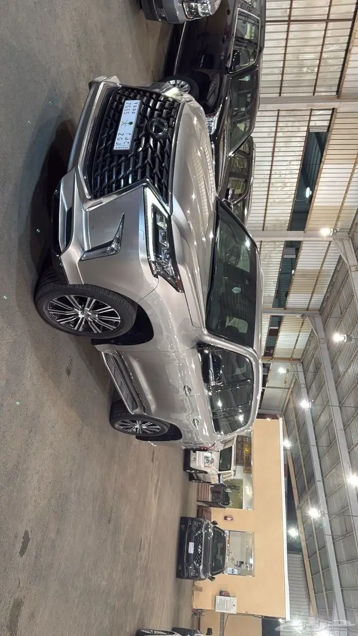 جيب لكزس2018 سبورت LX570 DD 27