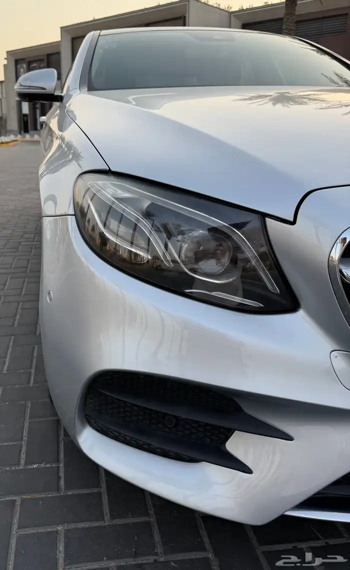 مرسيدس E300 2020 1