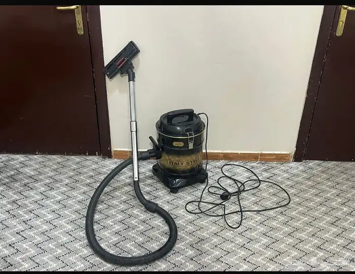 كناسه كهربائيه نظيفه وجديده لم تستخدم 1