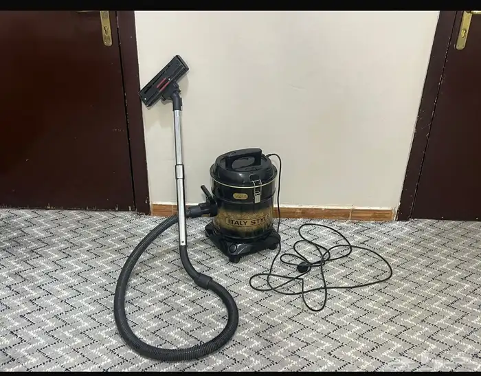 كناسه كهربائيه نظيفه وجديده لم تستخدم 2