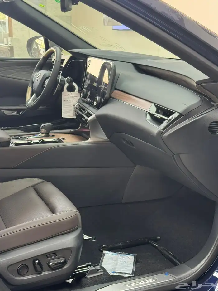 لكزس RX350 بنزين سعودي 2025 افضل العروض والأسعار 16
