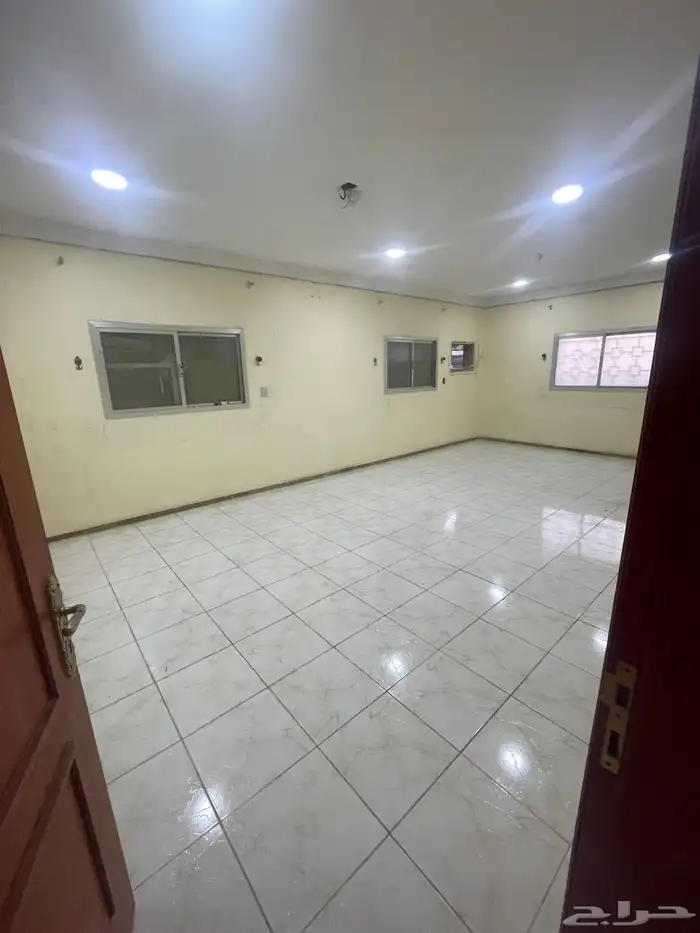 عمارة للإيجار بالدمام تصلح للشركات 5