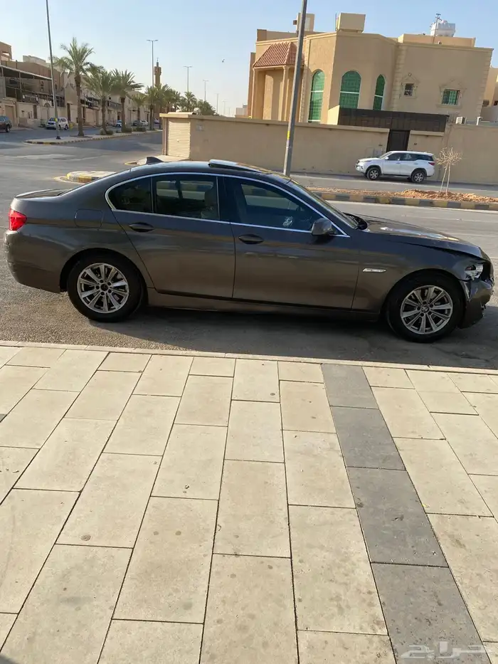 بي ام دبليو 5
