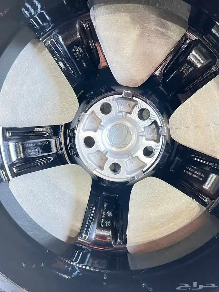 جنوط ديفندر إيطالي درجه أولى نفس الوكاله مقاس 22 2