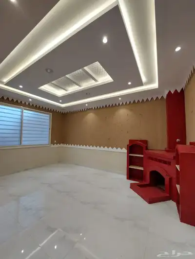 للبيع روف علوي مع ملحق درج داخلي وخارجي با المحاله 20