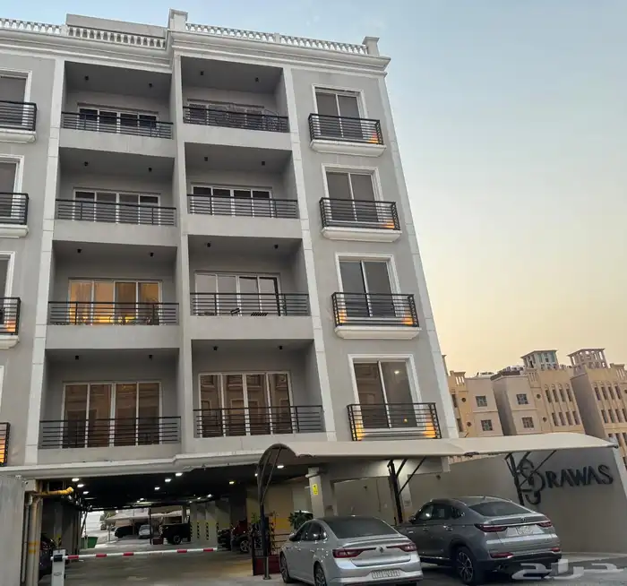 شقة مفروشة بالكامل للبيع في الخبر حي الحمراء 4