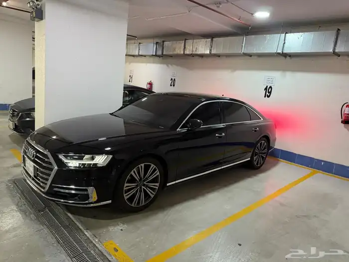سيارة اودي A8L 2021 55tfsi قير مكينة كل شيء فيها نظيف 2