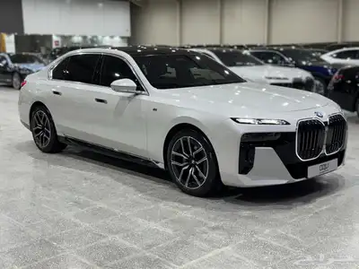بي إم دبليو 740i موديل 2023 1