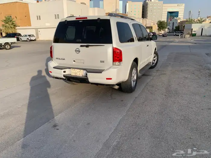 car nissan 2