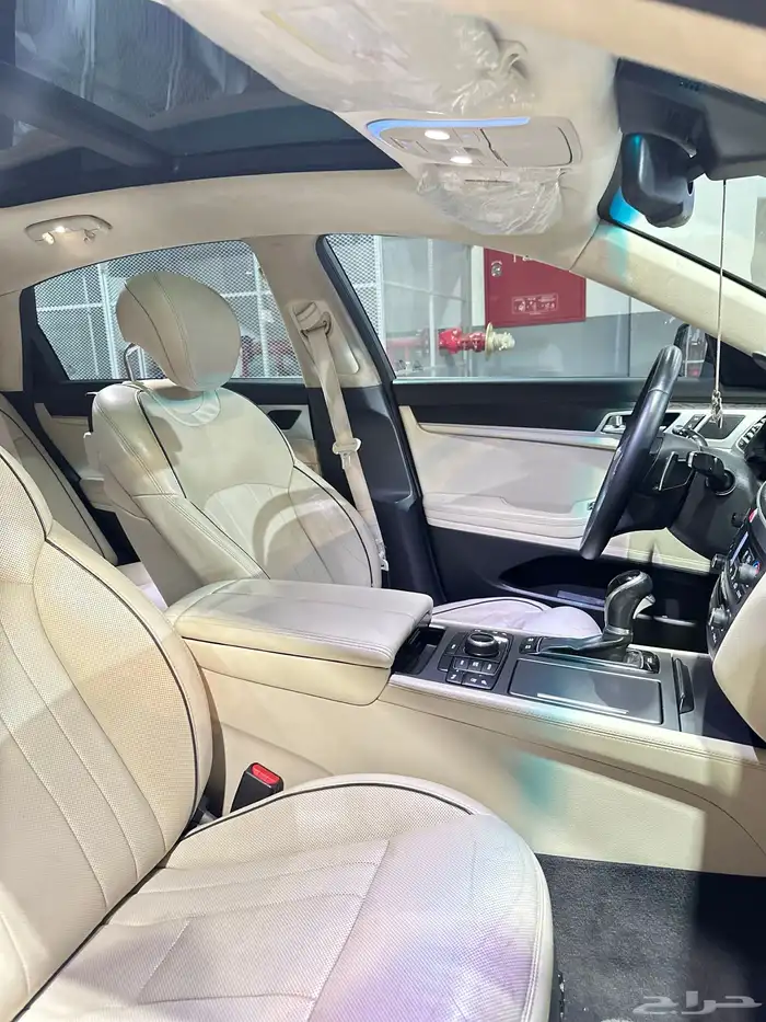 جنسس رويال g80 V8 5.0 فل كامل 26