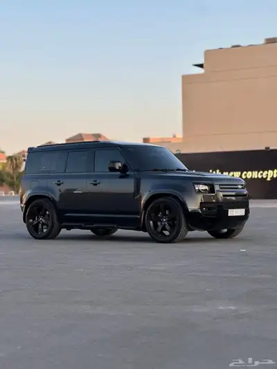ديفندر HSE 2023 V6 3