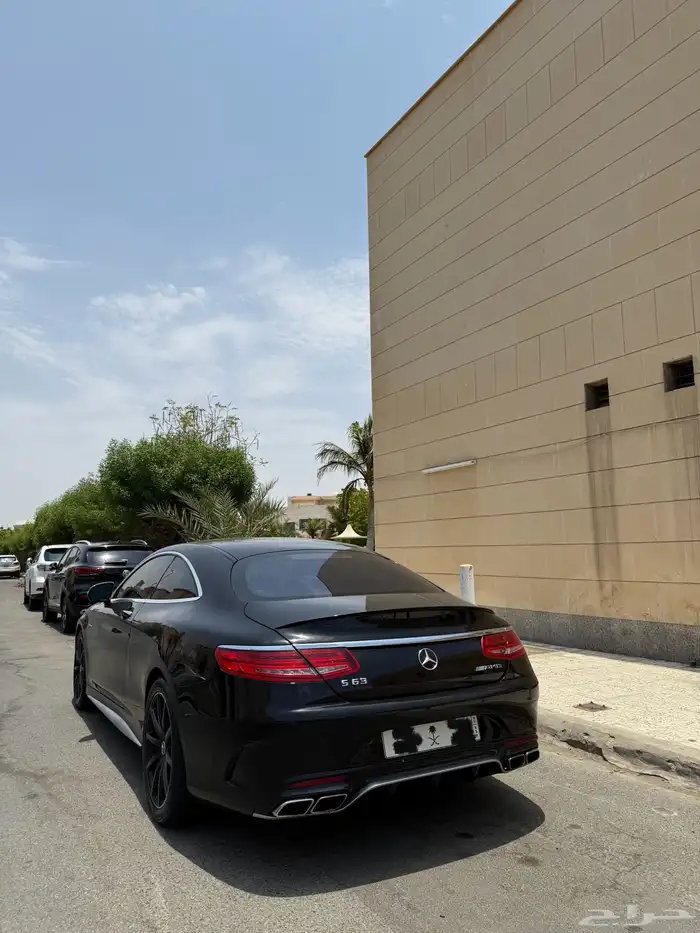 مرسيدس s63 coupe 2016 نظيفه جدا 11
