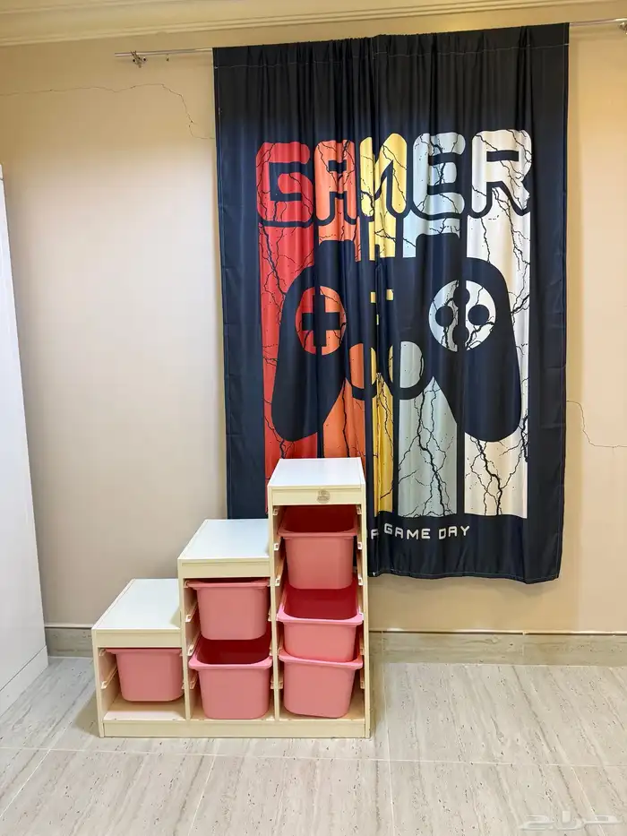 للبيع غرفت نوم نضيفه مره 2