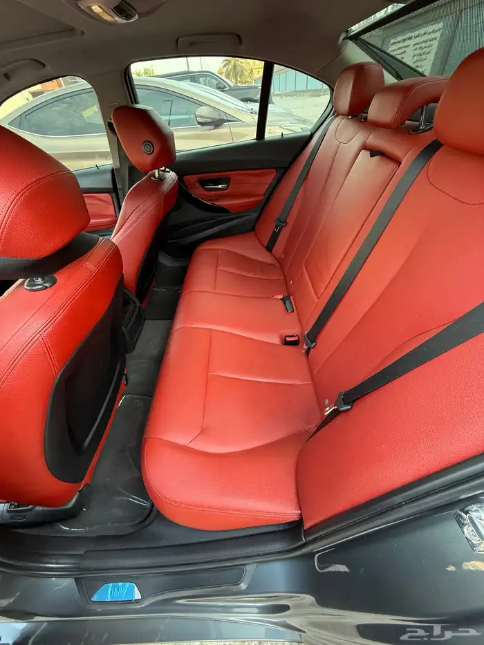 BMW2012 )سبورت لاين 8
