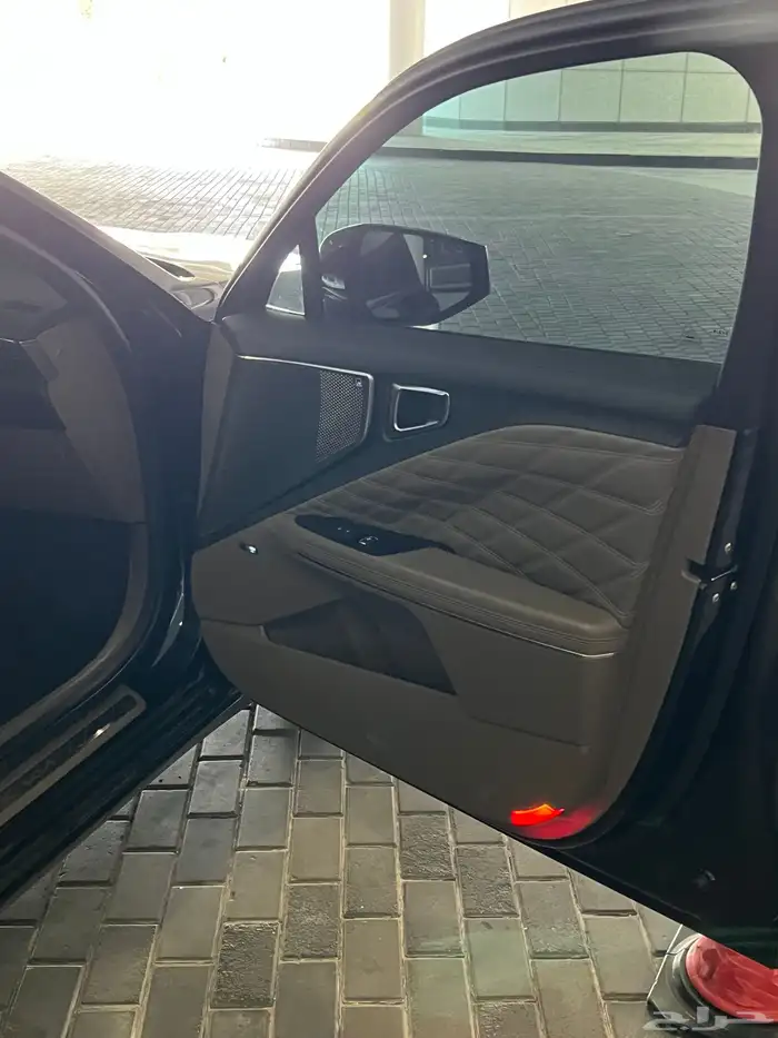 فرصه للي يدور االمواصفات النادره والنظيف للبيع كيا k8 2022 22