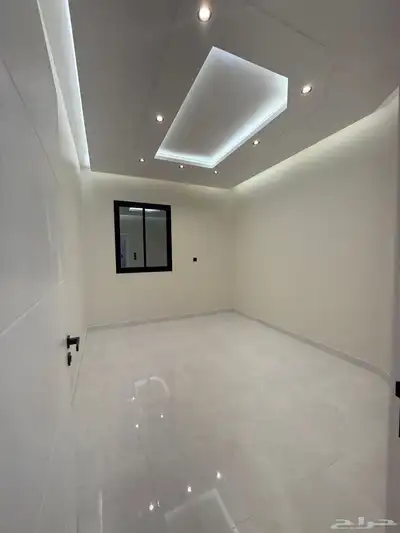 للبيع شقه ارضيه 6غرف مدخل سياره بسعر 480 الف احد رفيده 11
