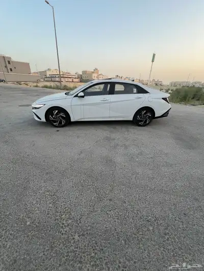 هيونداي النترا 2025 كمفورت اصفار 2