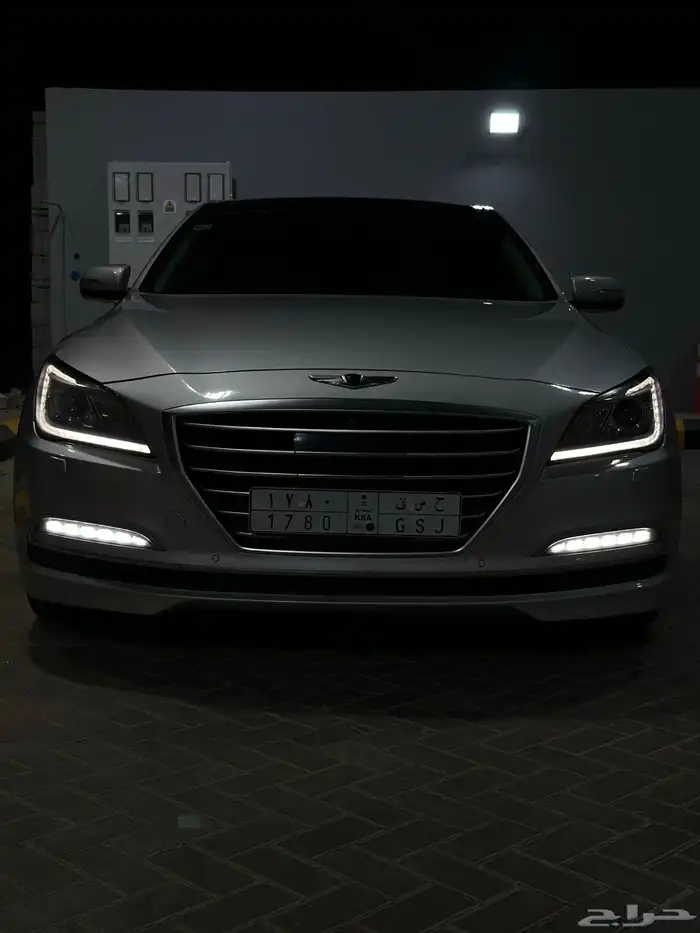 جنسس رويال g80 V8 5.0 فل كامل 38