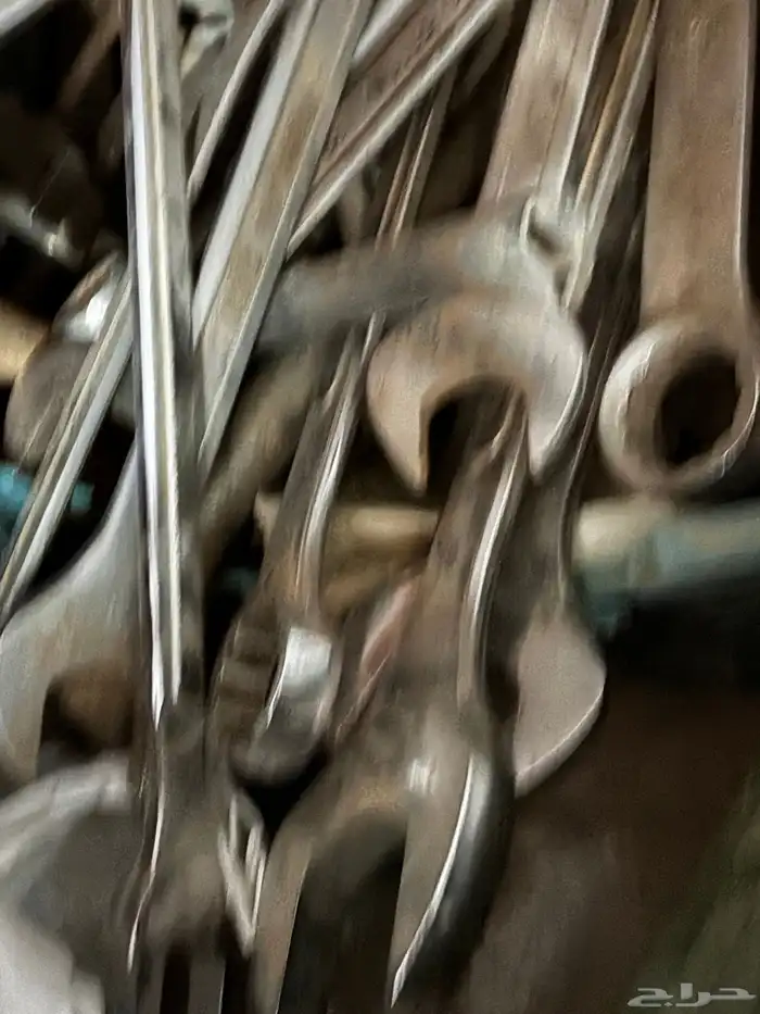 عدد ومفاتيح للبيع 0