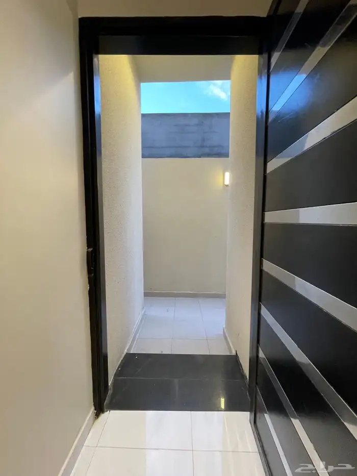 للبيع دور ارضى بسعر 630 الف باالمحاله تشطيب ممتاز 8