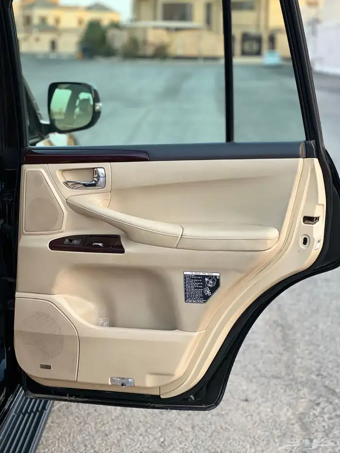 لكزس LX570 2012 DD 43