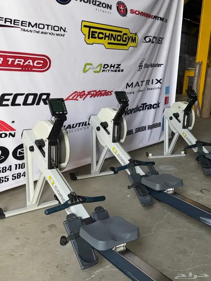 جهاز التجديف مستعمل ونظيف من شركة Life Fitness Cable Machine 1