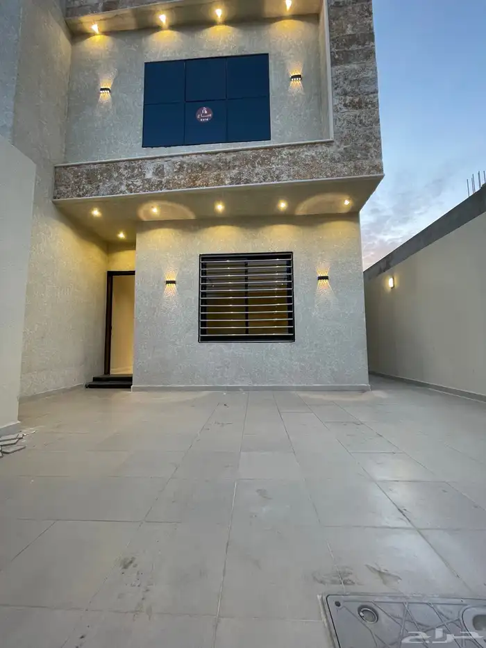 للبيع دور ارضى بسعر 630 الف باالمحاله تشطيب ممتاز 2