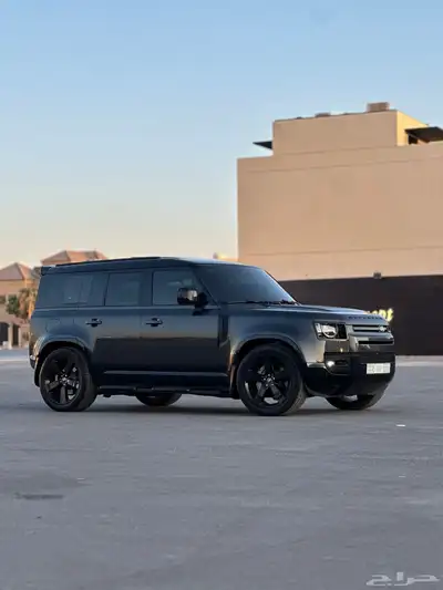 ديفندر HSE 2023 V6 24