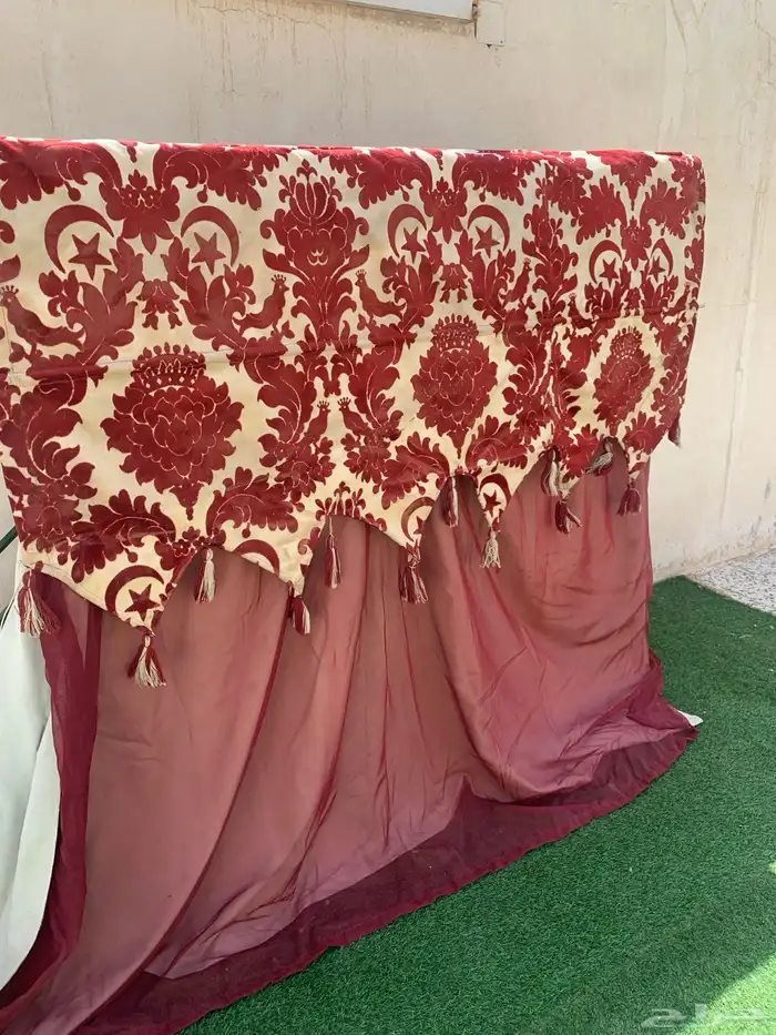 ستارة للبيع 1