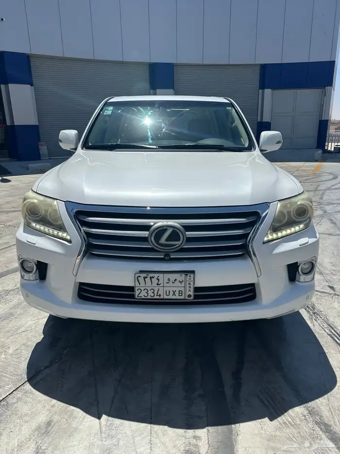 لكزس 2013 570 DD 5
