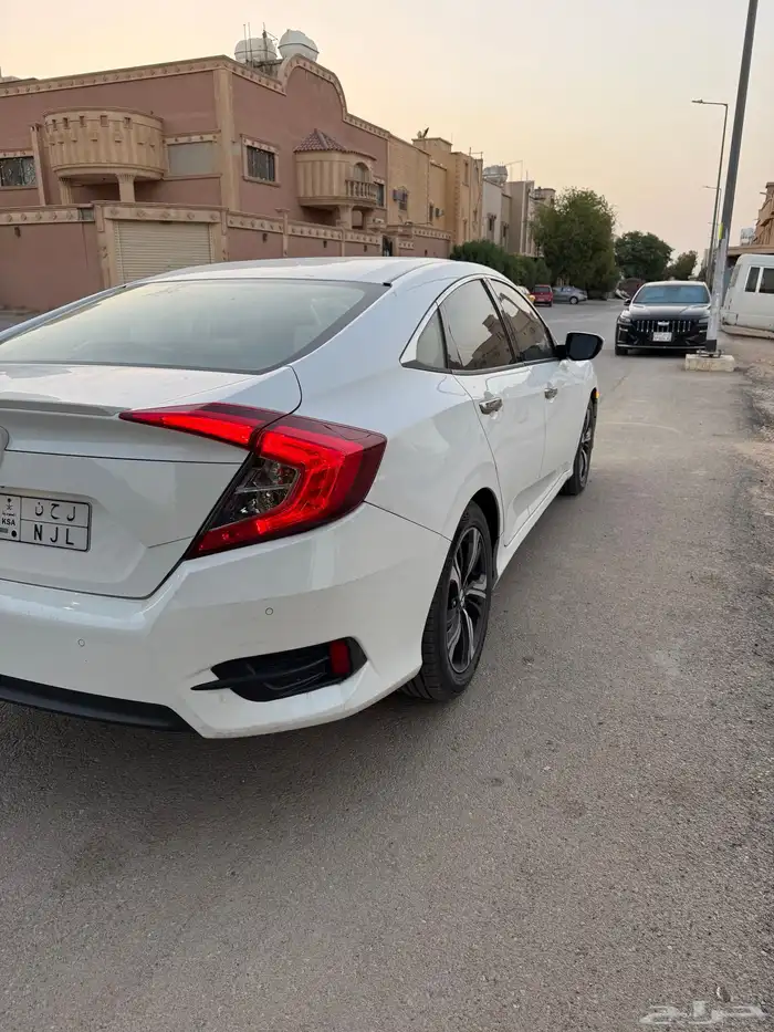 هوندا سيفيك 2018 نص فل 2