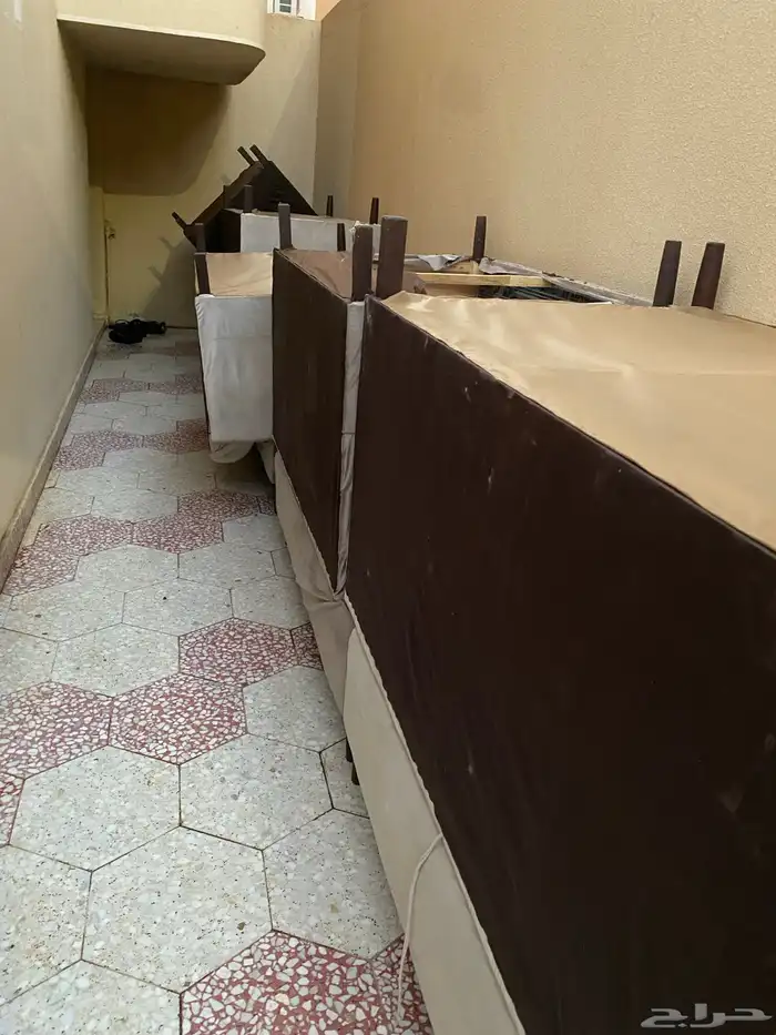 طقمين كنب ر مادي وسكري نظاف شرط من العيوب 0