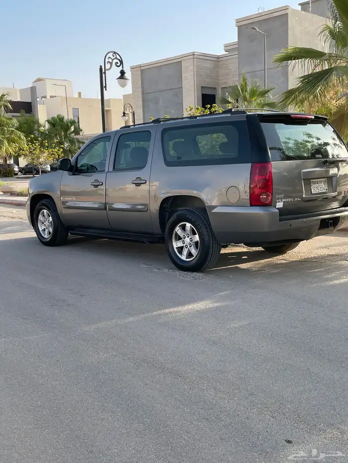 يوكن xl 2009 3