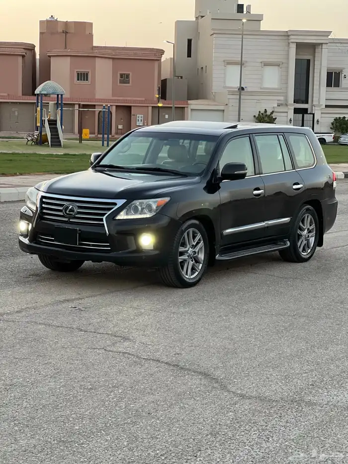 لكزس LX570 2012 DD 15