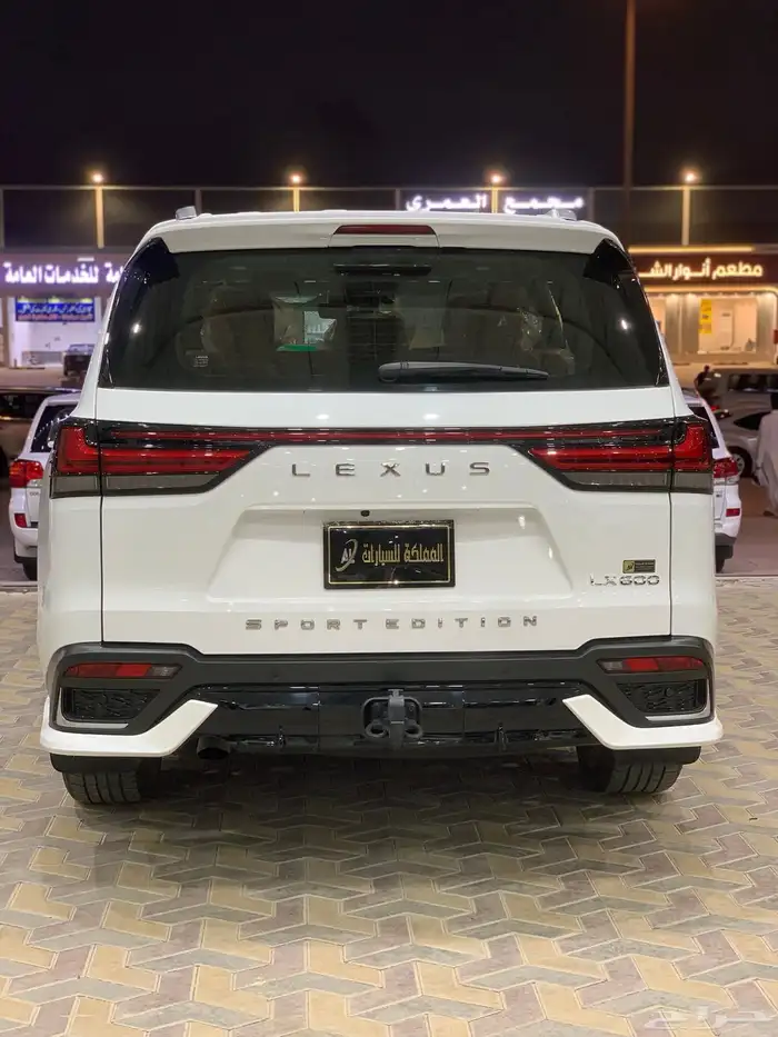 لكزس 600 LX فل كامل 2024 سعودي 5